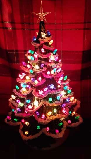 Adult Christmas Tree Painting Class
